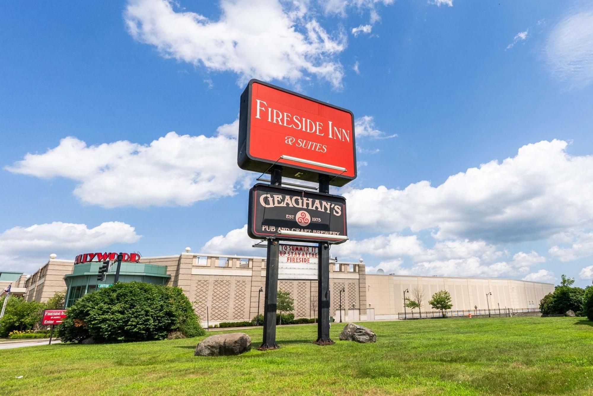 Fireside Inn And Suites Bangor Exterior photo